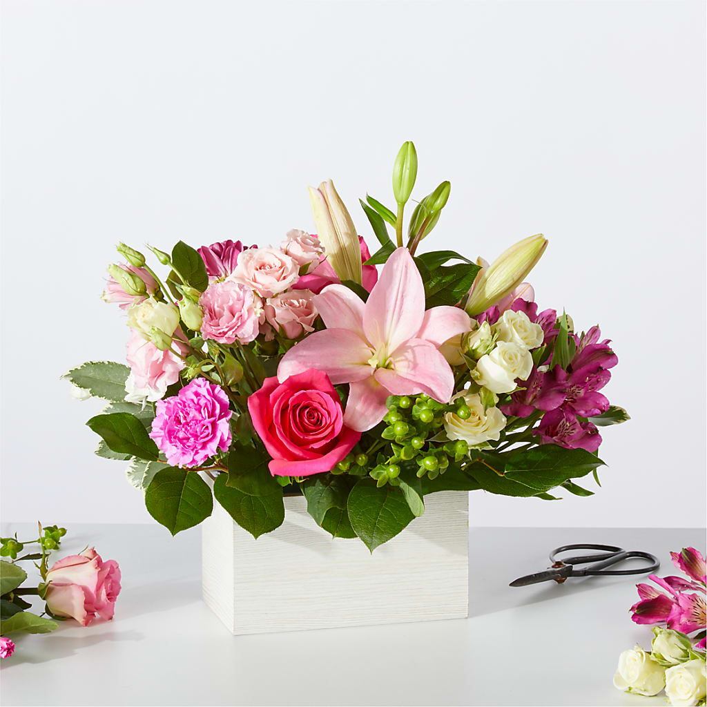 Sweetberry Box – A Florist Original – Emotional Bonding, Niles IL