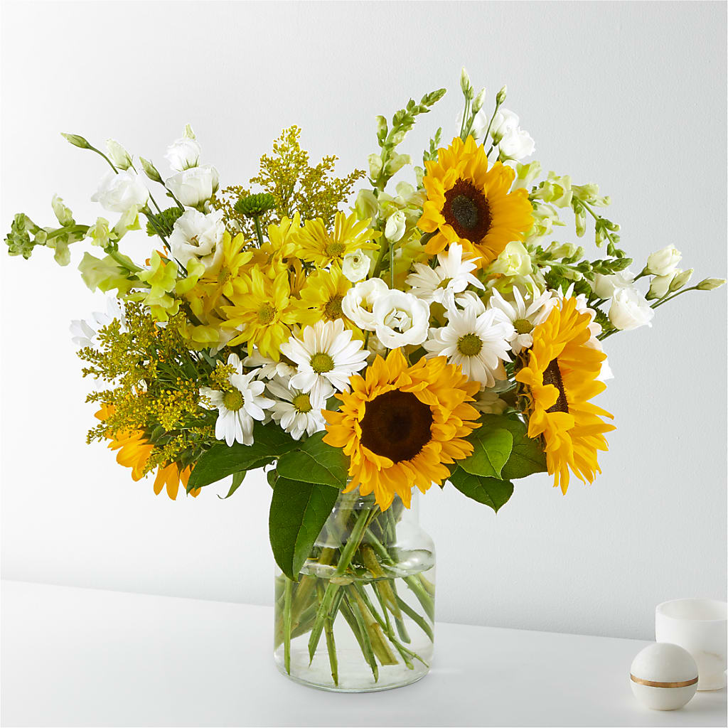 Hello Sunshine Bouquet – Emotional Bonding, Niles IL