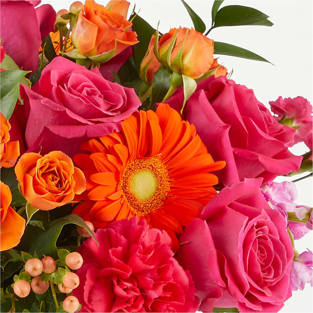 Florist Designed Mixed Bouquet – Emotional Bonding, Niles IL