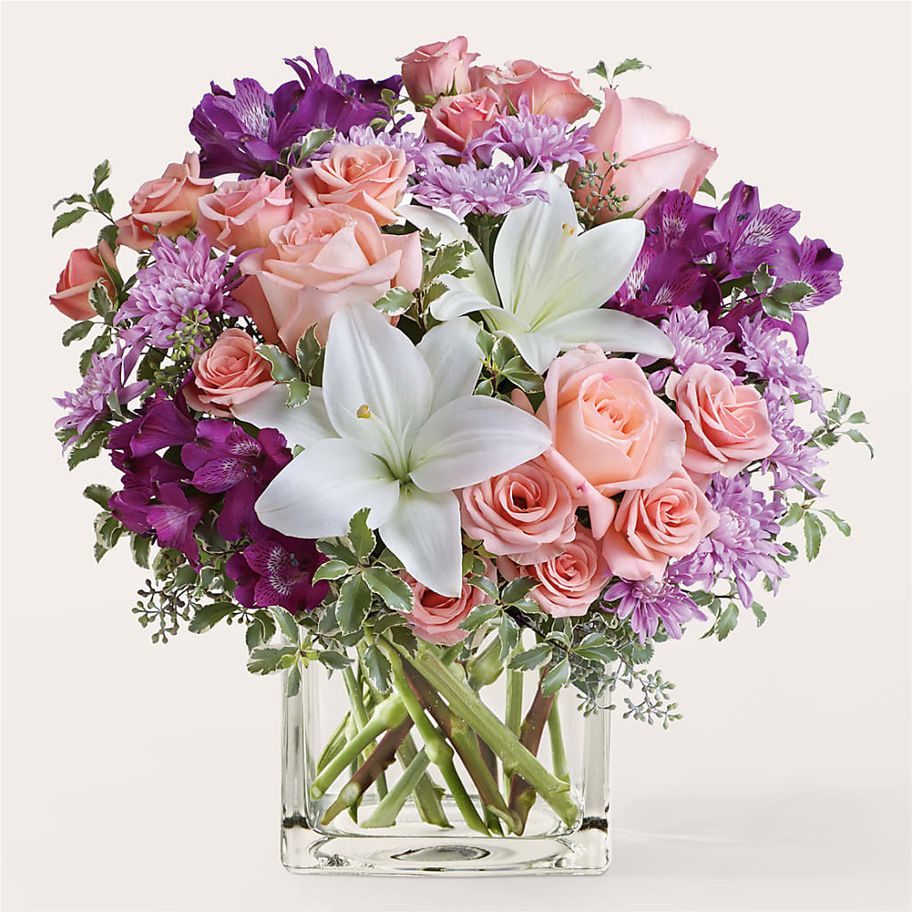 Mani Pedi Bouquet – Emotional Bonding, Niles IL
