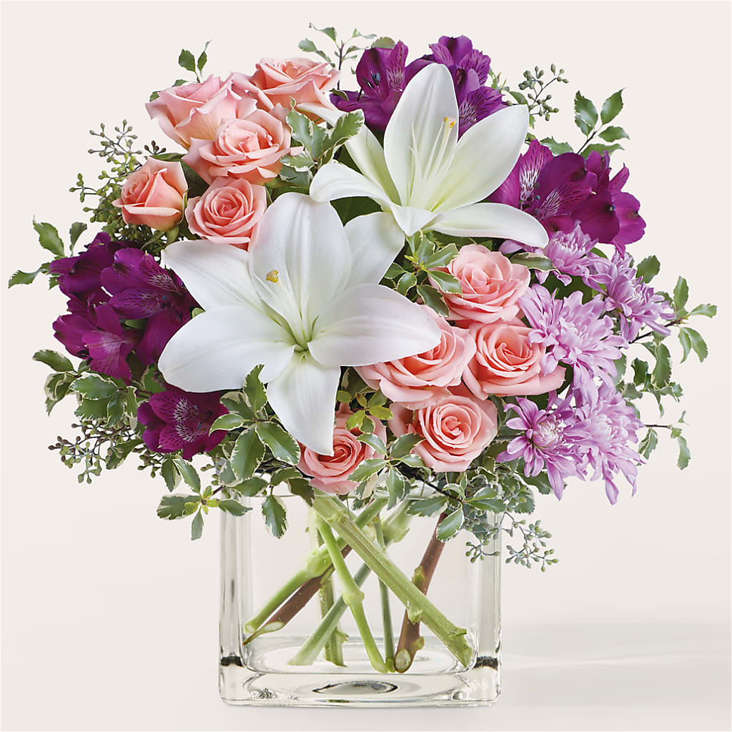 Mani Pedi Bouquet – Emotional Bonding, Niles IL