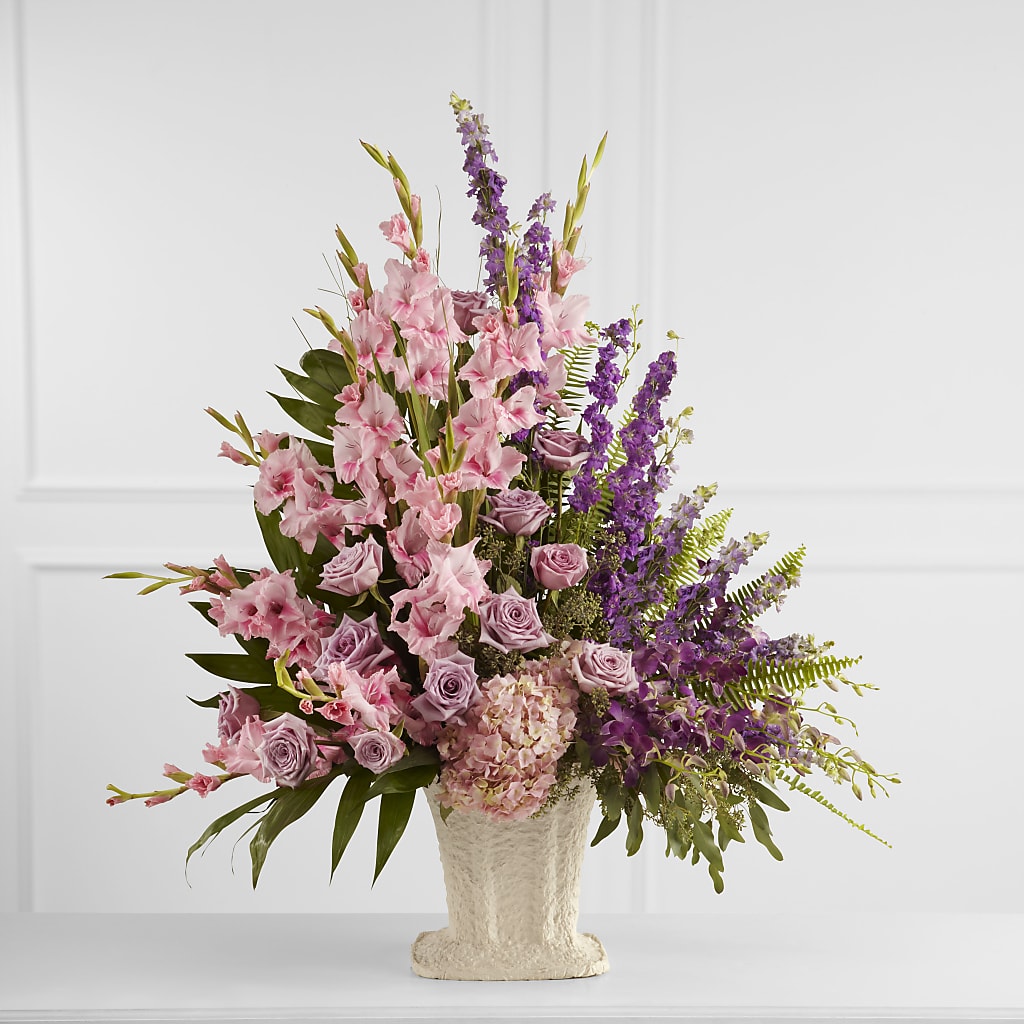Flowing Garden Arrangement – Emotional Bonding, Niles IL