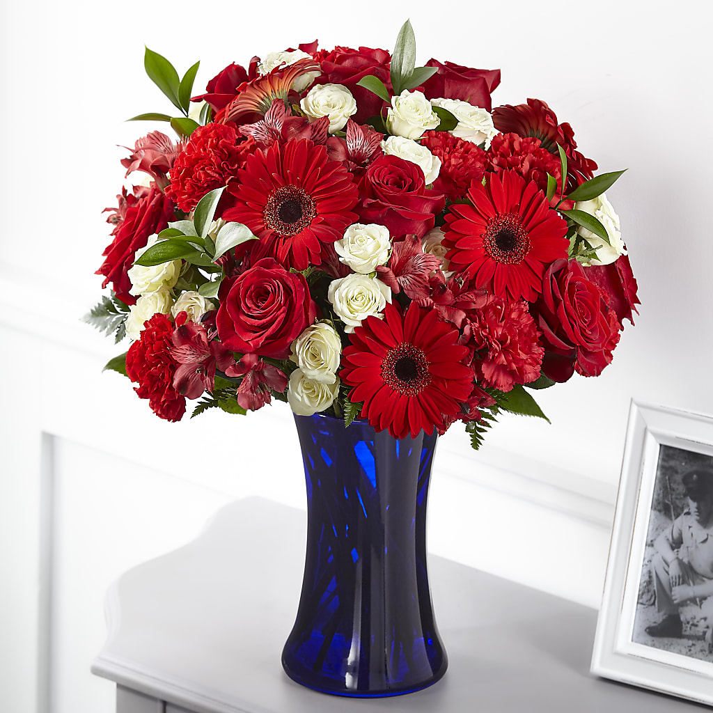Hearts Embrace Bouquet – Emotional Bonding, Niles IL