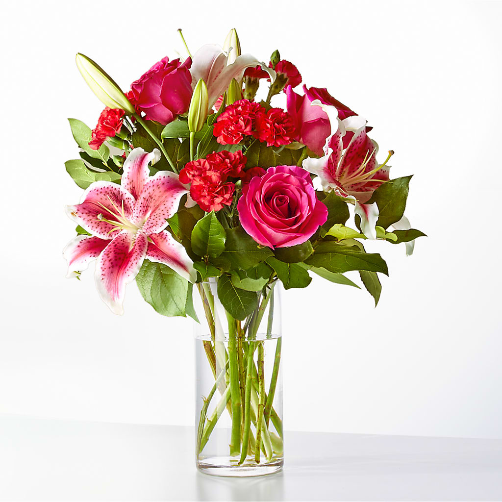 Love at First Sight Bouquet – Emotional Bonding, Niles IL