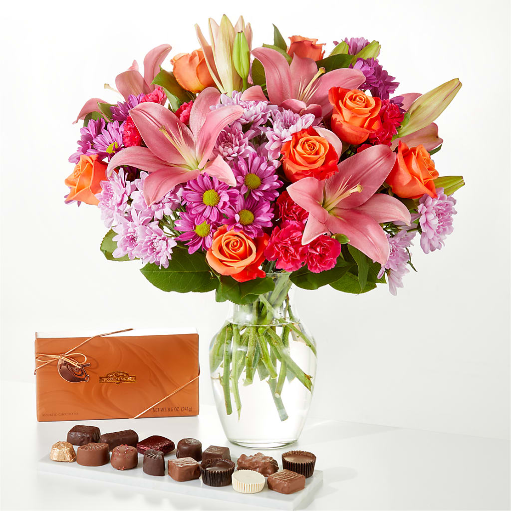 One and Only Bouquet and Chocolate Bundle – Emotional Bonding, Niles IL