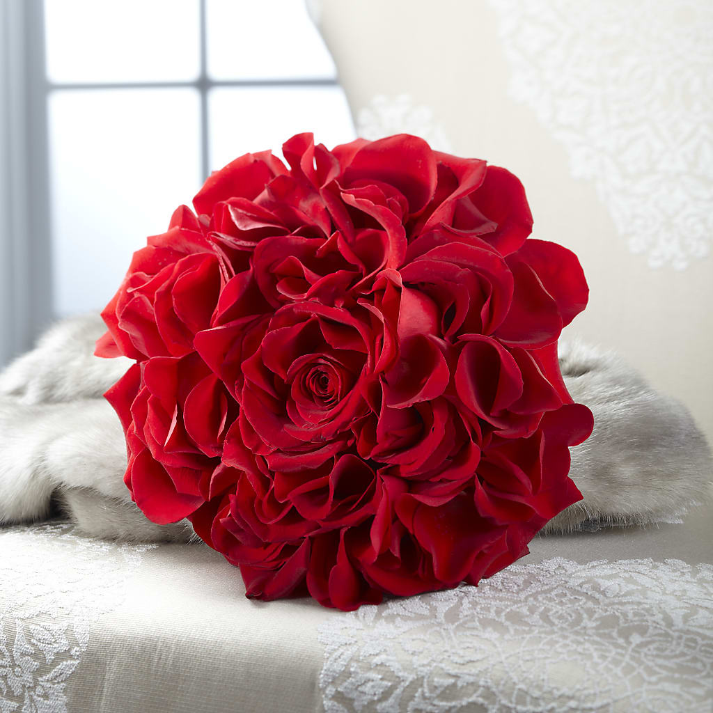 Composite Rose Bouquet – Emotional Bonding, Niles IL