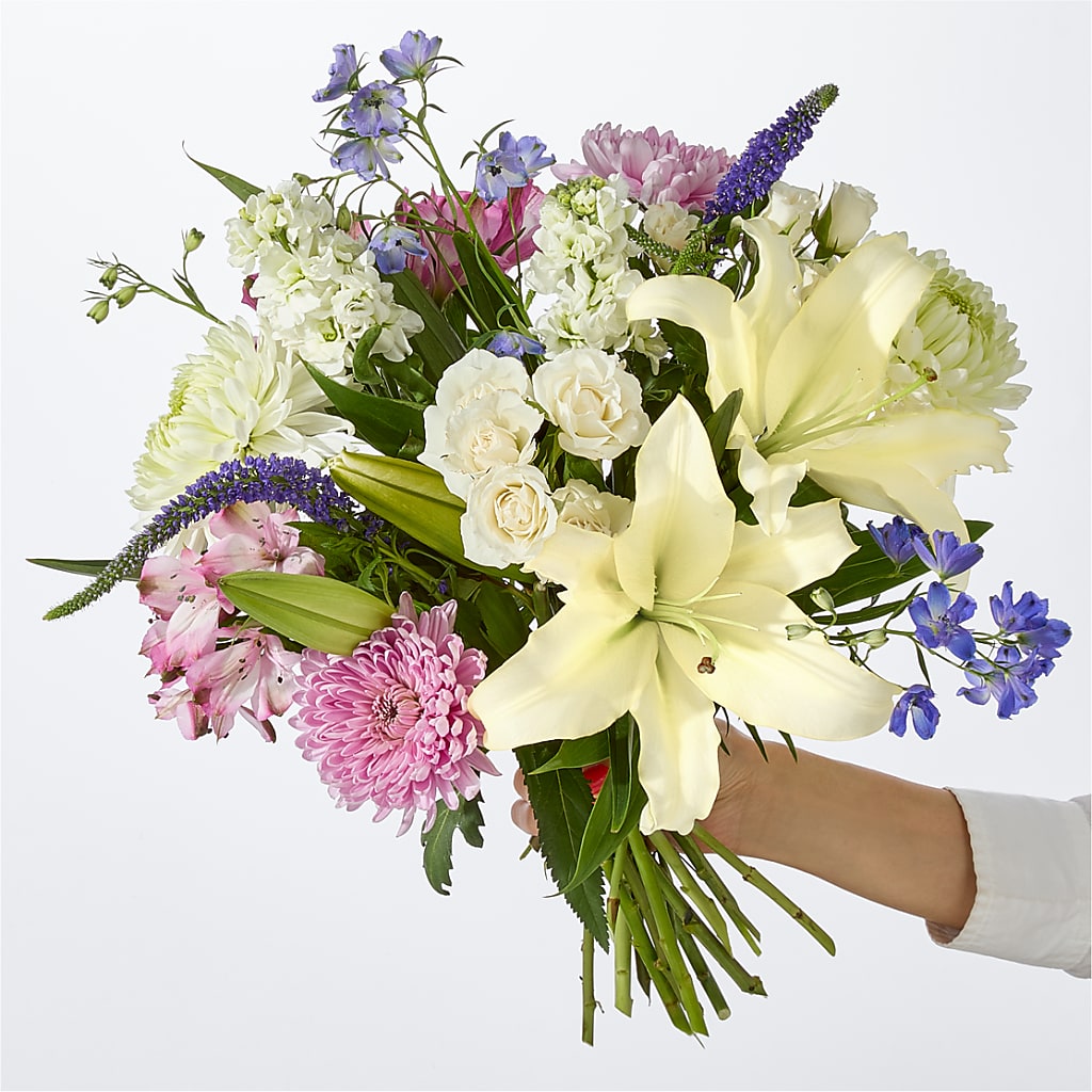 Winter Celebration Bouquet –  Emotional Bonding, Niles IL