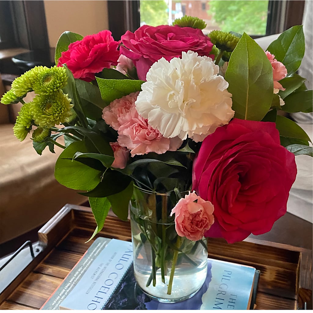 Sweet & Pretty Bouquet –  Emotional Bonding, Niles IL