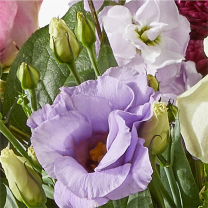Work of Art Bouquet –  Emotional Bonding, Niles IL