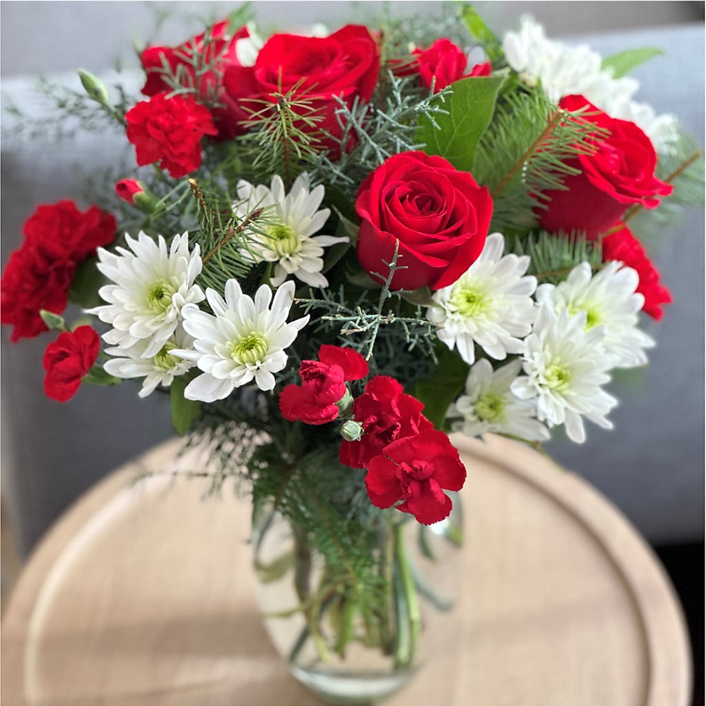 Seasonal Magic Bouquet –  Emotional Bonding, Niles IL