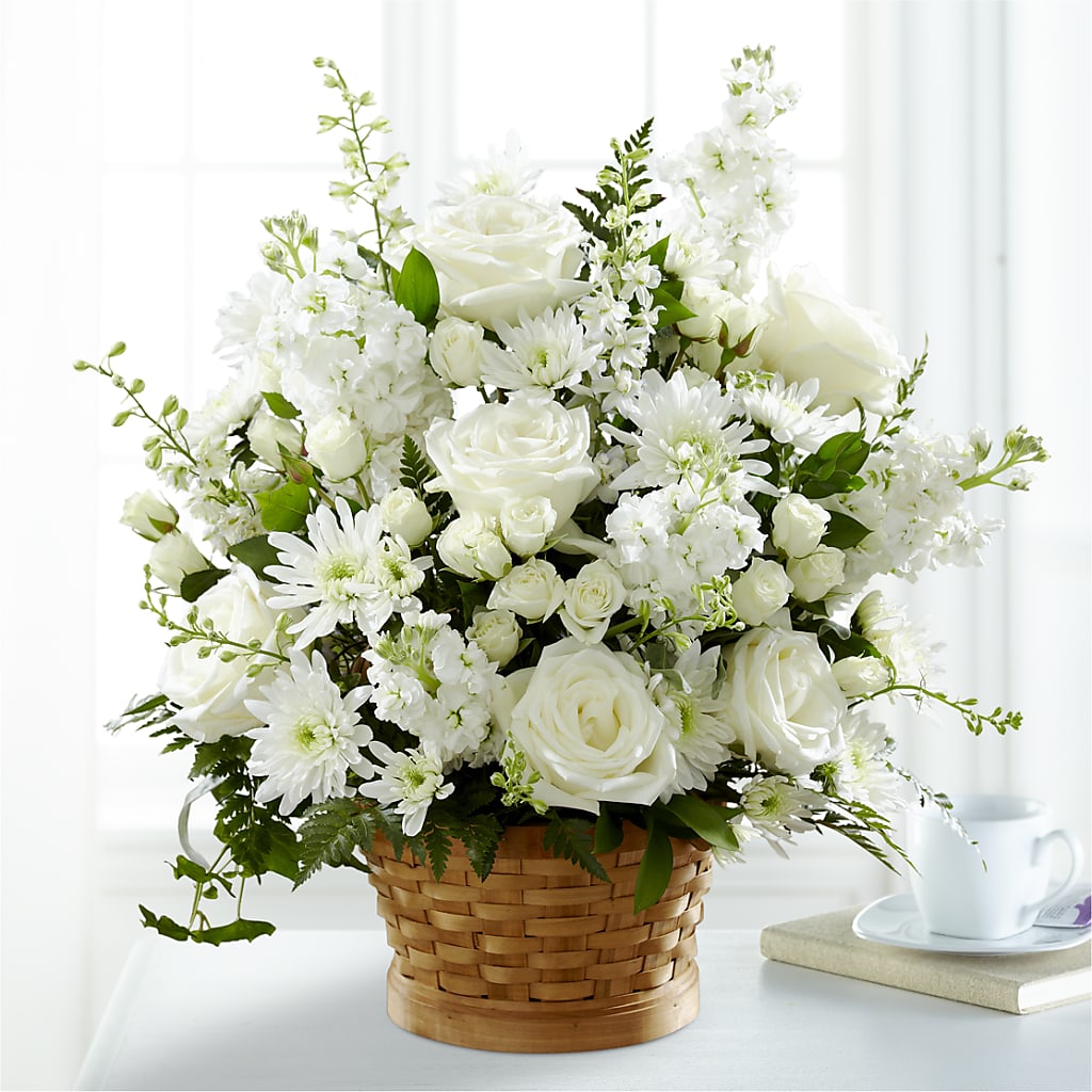 Heartfelt Condolences Arrangement –  Emotional Bonding, Niles IL