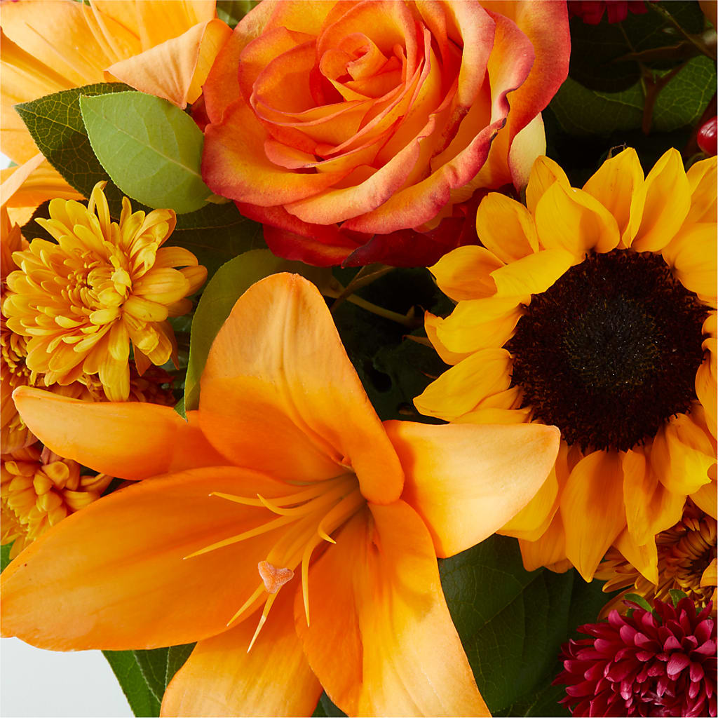 Grateful Centerpiece –  Emotional Bonding, Niles IL