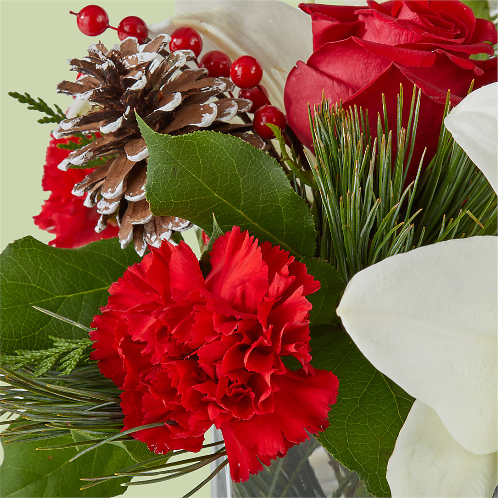 Glistening Icicles Bouquet –  Emotional Bonding, Niles IL