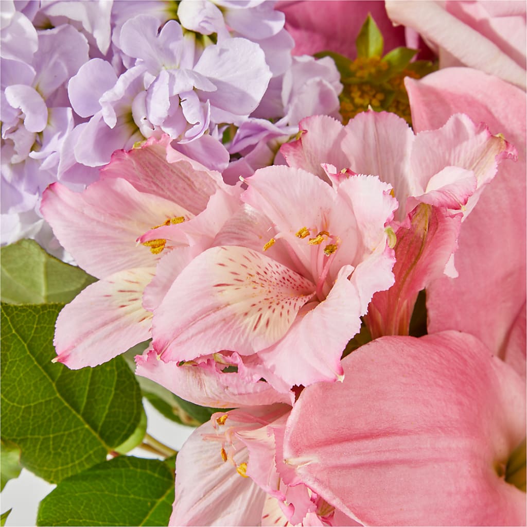 The Crown Jewel Bouquet –  Emotional Bonding, Niles IL