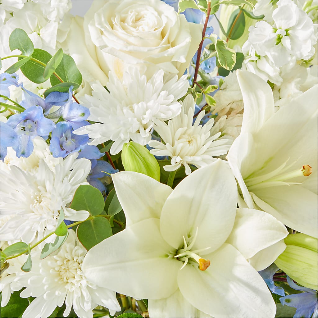Peace of Mind Bouquet –  Emotional Bonding, Niles IL