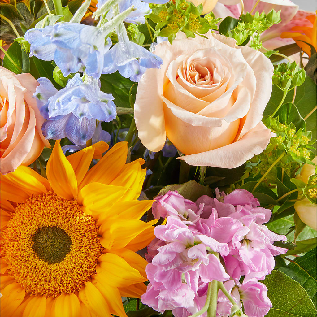 Dreamy Meadows Bouquet –  Emotional Bonding, Niles IL