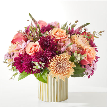 Berry Cobbler Bouquet with Ivory Vase –  Emotional Bonding, Niles IL