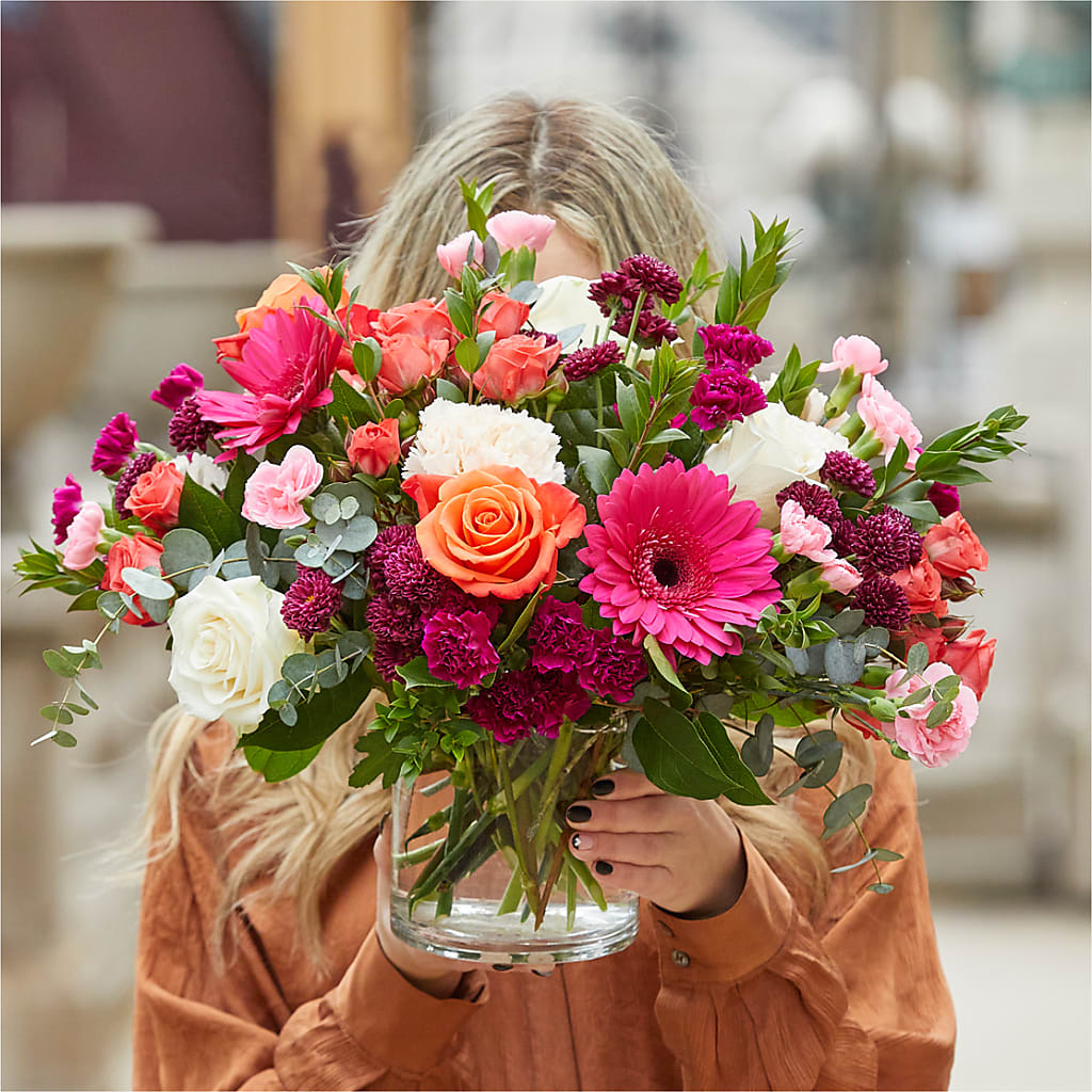 Smell the Roses Bouquet –  Emotional Bonding, Niles IL