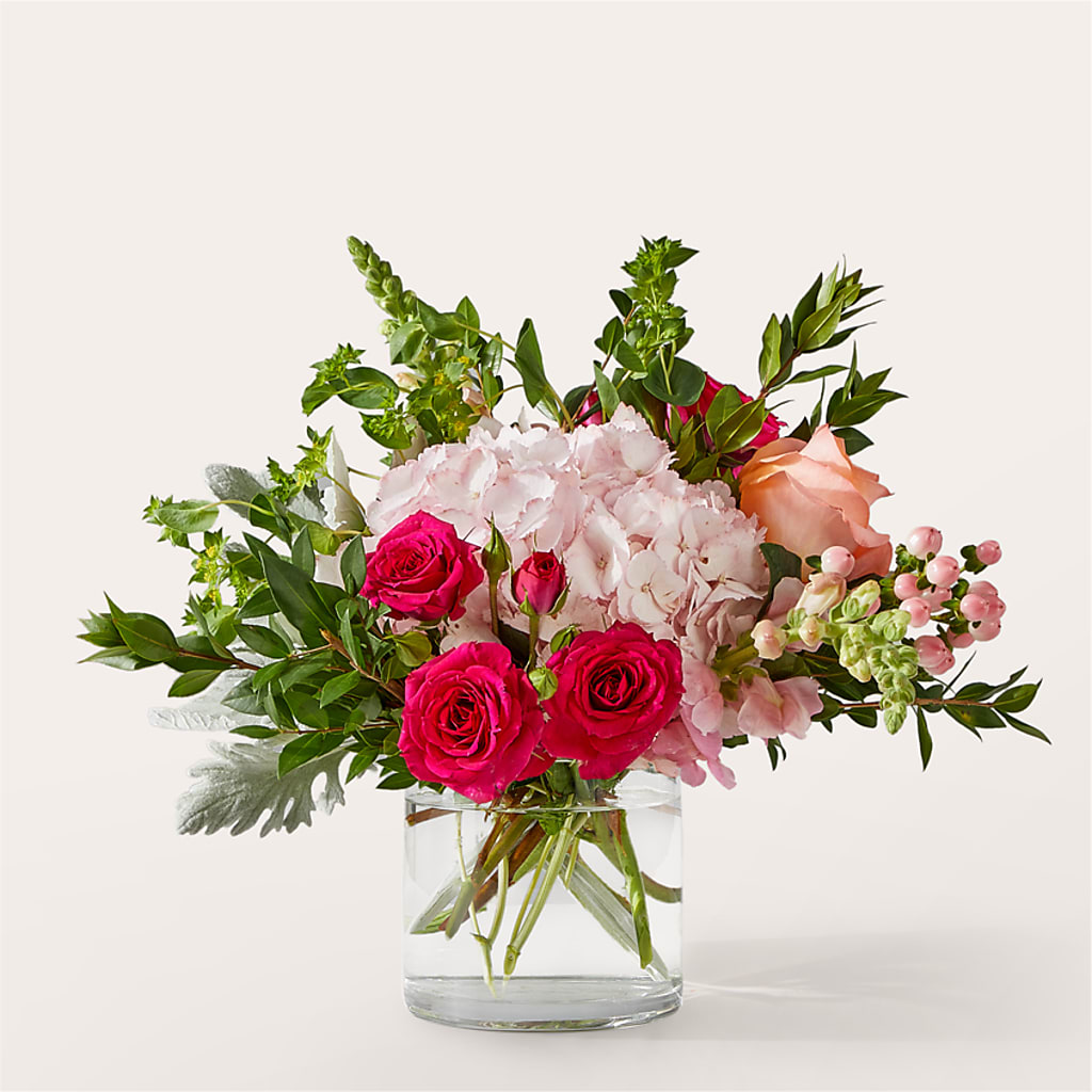 Glitz & Glam Bouquet –  Emotional Bonding, Niles IL
